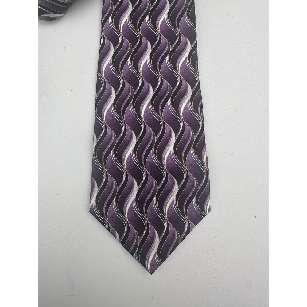 Pierre Cardin Silk Tie Purple Wavy Geometric Gold Accent Mens Necktie 58x4